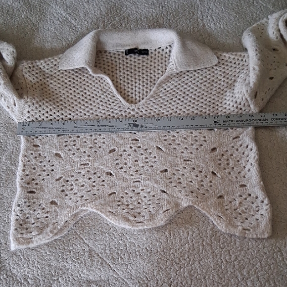 Mango Beige V-Neck Crochet Sweater - Picture 4 of 6